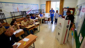 أيار بلا انتخابات؟