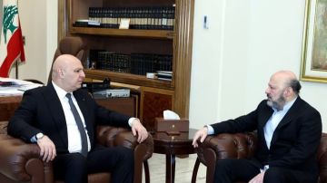 الرئيس عون استقبل الرياشي موفدا من جعجع