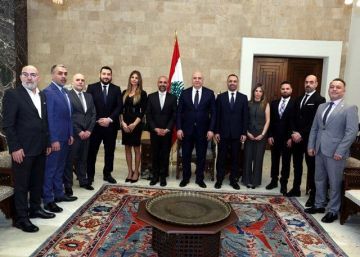 الرئيس عون استقبل وفدا طرابلسيا وزوارا : الوضع في طرابلس يتطلب تضافر جهود المعنيين والمؤسسات ونعمل لحل موضوع المباني الآيلة للسقوط إمام وسويف وكرياكوس والرافعي وبلدية طرابلس عرضوا خطوات لمواجهة الكارثة المتراكمة