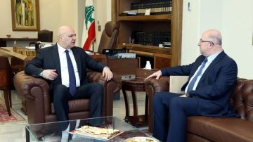 رئيس الجمهورية بحث مع وزير العمل ملف الضمان وأوضاع المتقاعدين