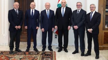 الرئيس عون امام وفد من الجبهة السيادية من اجل لبنان:عودة ثقة دول الخارج ودعمها نتيجة جهود لبنان في بناء الدولة وتطبيق حصرية السلاح ريفي: لتوفير كل الظروف لضمان إجراء الانتخابات في مواعيدها