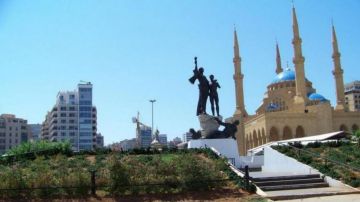 بدء توافد مناصري تيار المستقبل الى ساحة الشهداء