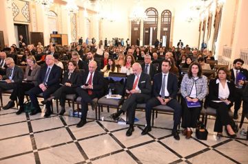 فنيانوس مثل النائب فرنجيه في ورشة عمل حول المناطق الاقتصادية الخاصة فنيانوس مثل النائب فرنجيه في ورشة عمل حول المناطق الاقتصادية الخاصة