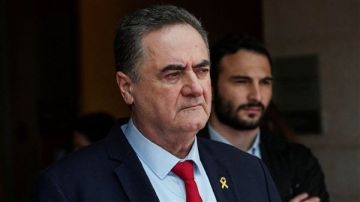 نتوقع هجوما صاروخيا وشيكا... كاتس يوقع أمر الطوارئ