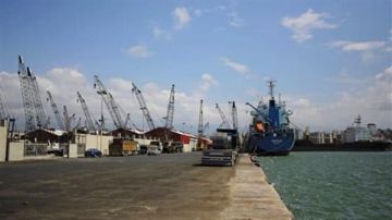 مواد مخدرة في عبوات الزيت والعصير!