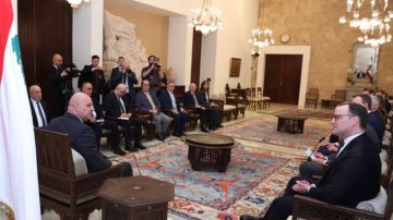 الرئيس عون: لأهمية تطبيق الدعم العاجل بالعتاد والتجهيزات للجيش لتمكينه من أداء مهامه على كامل الأراضي اللبنانية