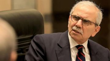 سلام عرض مع وفد البنك الدولي لملفي إعادة الإعمار والطاقة سلام عرض مع وفد البنك الدولي لملفي إعادة الإعمار والطاقة