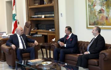 الرئيس عون عرض مع وزير الصحة في لاتفيا سبل تطوير العلاقات بين البلدين الرئيس عون عرض مع وزير الصحة في لاتفيا سبل تطوير العلاقات بين البلدين