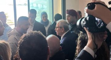 سلام يتفقد الأبنية المهددة بالسقوط في طرابلس