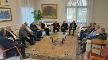 الحريري استقبلت وفدا من فتح الحريري استقبلت وفدا من فتح