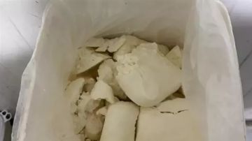 بالصور: الجمارك تضبط أكثر من 3 أطنان من الأجبان الملوثة بالصور: الجمارك تضبط أكثر من 3 أطنان من الأجبان الملوثة