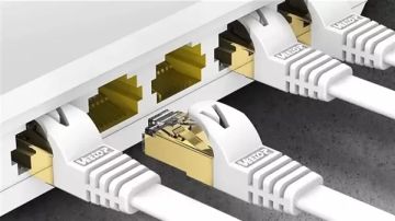خبراء يحذرون من كابلات الإيثرنت المسطحة.. أداء أضعف واستقرار أقل خبراء يحذرون من كابلات الإيثرنت المسطحة.. أداء أضعف واستقرار أقل