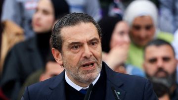 الحريري يخاطب مناصريه بالكلمات والدموع... ورسائل بكل الإتجاهات