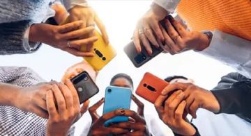 في بلد عربي.. إطلاق عيادات لعلاج إدمان الإنترنت والألعاب الإلكترونية في بلد عربي.. إطلاق عيادات لعلاج إدمان الإنترنت والألعاب الإلكترونية