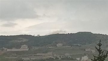 غارة من مسيرة استهدفت حرش علي الطاهر جنوبي لبنان غارة من مسيرة استهدفت حرش علي الطاهر جنوبي لبنان