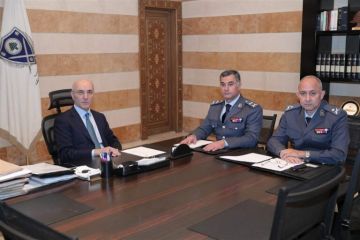 الحجار بحث مع عبدالله الأوضاع الأمنية والتحضيرات لمؤتمر دعم القوى الأمنية في باريس