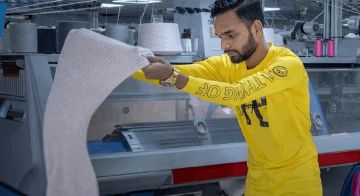 الولايات المتحدة تخفض الرسوم الجمركية على واردات بنغلاديش الولايات المتحدة تخفض الرسوم الجمركية على واردات بنغلاديش