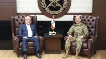 قائد الجيش عرض للاوضاع مع بلاسخارت والتقى السفير الايراني مودعا