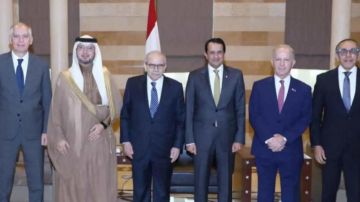 إليكم مضامين تواصل سفراء الخماسية إليكم مضامين تواصل سفراء الخماسية