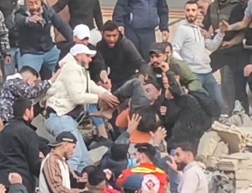 بالصور: قطع زيارته إلى الجنوب .. ماذا جرى؟!