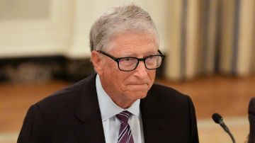 بيل غيتس يعتذر... ما علاقة جيفري إبستين؟