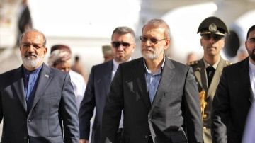 لاريجاني يحذر الأميركيين من دور نتنياهو التخريبي للمفاوضات لاريجاني يحذر الأميركيين من دور نتنياهو التخريبي للمفاوضات