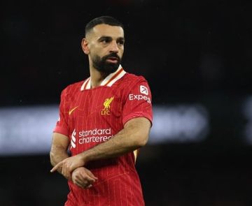 تقرير: صلاح يوافق على التفاوض للانتقال إلى الدوري السعودي