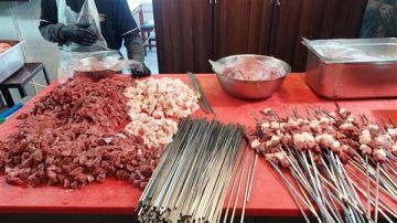 ضبط ملاحم تبيع لحوما مبردة ومثلجة دون الإعلان عنها في الجنوب ضبط ملاحم تبيع لحوما مبردة ومثلجة دون الإعلان عنها في الجنوب