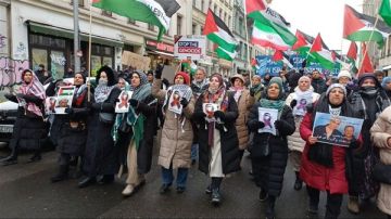 تظاهرة حاشدة في برلين تضامنا مع فلسطين ولبنان وإيران ورفضا للحرب وتسليح الإحتلال