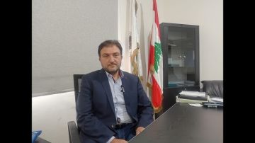 رئيس اتحاد بلديات الشقيف لسلام: نطلب من حكومتكم مظلة حكومية جامعة تتجلى بتكليف لجنة تقصي حقائق رئيس اتحاد بلديات الشقيف لسلام: نطلب من حكومتكم مظلة حكومية جامعة تتجلى بتكليف لجنة تقصي حقائق