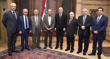 المستجدات السياسية على طاولة بري