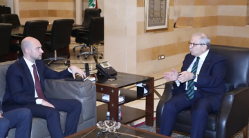 سلام بحث مع بارو في التحضيرات لمؤتمر دعم الجيش في باريس سلام بحث مع بارو في التحضيرات لمؤتمر دعم الجيش في باريس