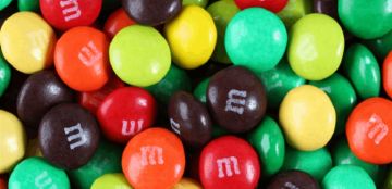 سحب آلاف أكياس إم آند إمز بشكل عاجل ما السبب؟