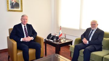 رجي استقبل سفيري كولومبيا وإسبانيا