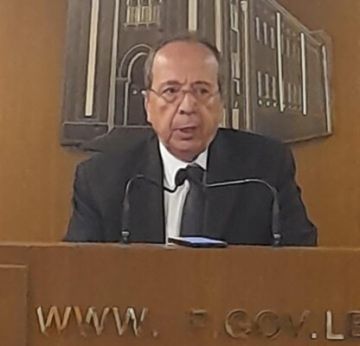 السيد: على الحكومة أن تتراجع عن القرار الذي اتخذته وتذهب إلى حيث الأموال موجودة بالمليارات