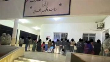 بالفيديو: مطاردة خطرة لسيارة فان... على متنه 28 سوريا! بالفيديو: مطاردة خطرة لسيارة فان... على متنه 28 سوريا!