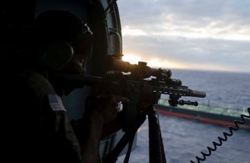 بالفيديو: مطاردة ناقلة نفط بالفيديو: مطاردة ناقلة نفط