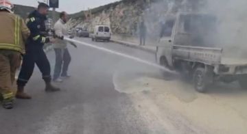 احتراق بيك آب بسبب احتكاك كهربائي