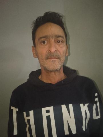 انتحل صفة جابي كهرباء واستولى على أموال المواطنين، هل من وقع ضحية أعماله؟ انتحل صفة جابي كهرباء واستولى على أموال المواطنين، هل من وقع ضحية أعماله؟