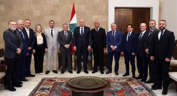 الرئيس عون: صمود الجنوبيين بارضهم اعطى أبلغ وأقوى معنى للتجذر بالارض كقيمة وهوية الرئيس عون: صمود الجنوبيين بارضهم اعطى أبلغ وأقوى معنى للتجذر بالارض كقيمة وهوية