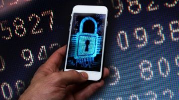 عصابة تستهدف المثليين فقط.. عبر هذا التطبيق!