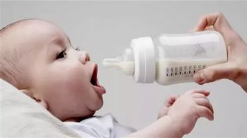 معلومات عن حليب فاسد للاطفال في لبنان مصدره شركات عالمية ... اليكم التفاصيل