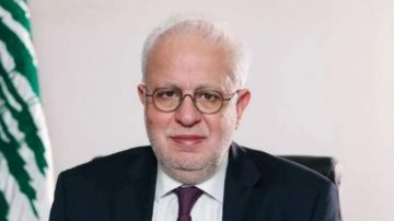 نصار عرض مع سفيرة اليونان للعلاقات الثنائية