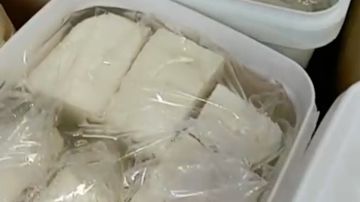 بالفيديو: ضبط كمية من الأجبان الفاسدة