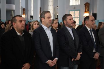 كن أمينا حتى الموت زغرتا الزاوية تجدد عهد الوفاء لشهدائها في قداس سنوي جامع كن أمينا حتى الموت زغرتا الزاوية تجدد عهد الوفاء لشهدائها في قداس سنوي جامع