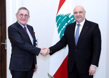 الرئيس عون اكد للمبعوث الفرنسي استعداد لبنان للانخراط ضمن اطار مبادرة الممر الاقتصادي بما يخدم مصالحه الوطنية