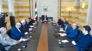 سلام ترأس اجتماعا طارئا في السرايا: لا داعي للهلع والمخزون يكفي لأشهر وتحييد لبنان اولوية