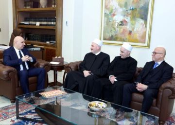 عون أصدر قانون موازنة 2026 وتلقى دعوة لإفطار مشيخة العقل: نشدد على أهمية الاستقرار السياسي والأمني عون أصدر قانون موازنة 2026 وتلقى دعوة لإفطار مشيخة العقل: نشدد على أهمية الاستقرار السياسي والأمني