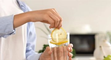 تأثيرها قد يحسن ضغط الدم عادة صباحية بسيطة لا يجب اهمالها تأثيرها قد يحسن ضغط الدم عادة صباحية بسيطة لا يجب اهمالها