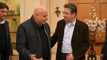 رابطة مخاتير المتن تزور كنعان وتشكره على دوره رابطة مخاتير المتن تزور كنعان وتشكره على دوره